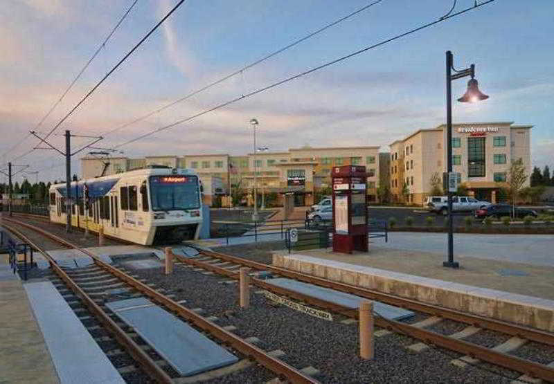 Residence Inn By Marriott Portland Airport At Cascade Station Exterior photo